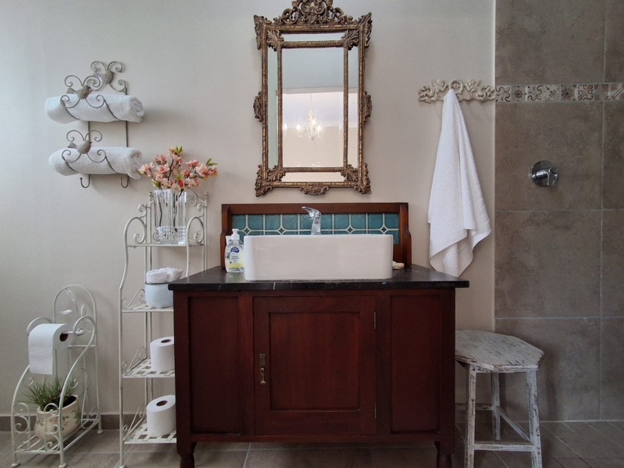 3 Bedroom Property for Sale in Stilbaai Wes Western Cape